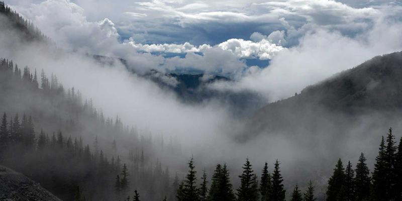 香港IEX平台安全吗？深度解析其资金保障与清关物流安全体系